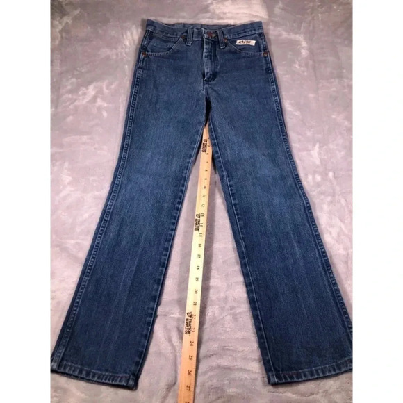 Wranglers boys size 28x30 - Picture 1 of 3